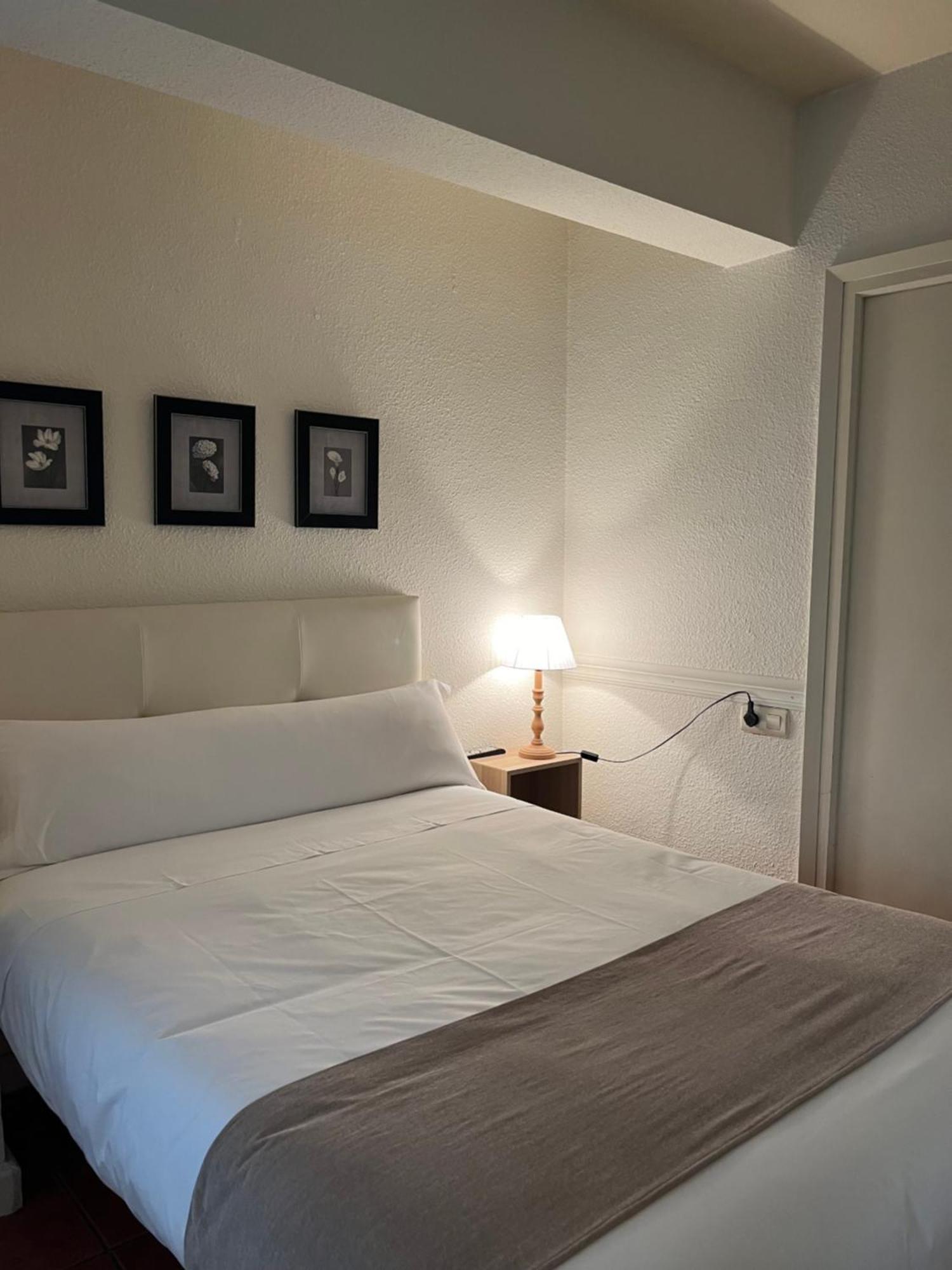 Apartamentos Ubaga Ezcaray Eksteriør billede